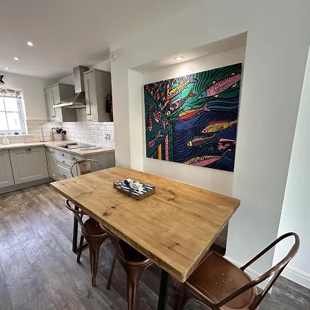 Сasa de vacaciones The Tidal Shack - Part Of The The Bay Filey Village With Pool, Gym And Direct Access, Pub, Restaurant, Tennis And Meadows Walks Reighton
